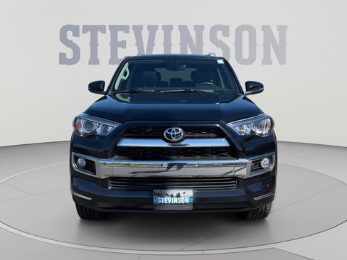 Used 2019 Toyota 4Runner Limited w/ Four Season Floor Mat Package AWD/4WD image 8