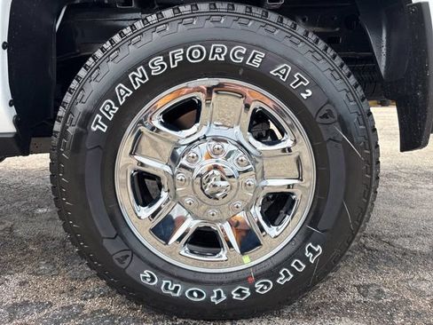 New 2026 RAM 2500 Tradesman w/ Chrome Appearance Group AWD/4WD image 9