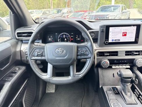 Used 2025 Toyota Tacoma SR5 RWD image 22