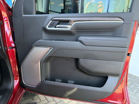 Used 2026 Chevrolet Silverado 3500 High Country w/ High Country Premium Package AWD/4WD image 39