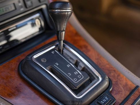 Used 1994 Jaguar XJ6 image 31