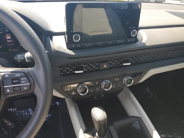 Certified 2023 Honda Accord EX image 21