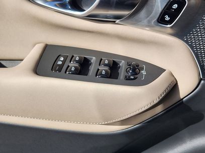 New 2026 Volvo XC90 B6 Ultra w/ Lounge Package