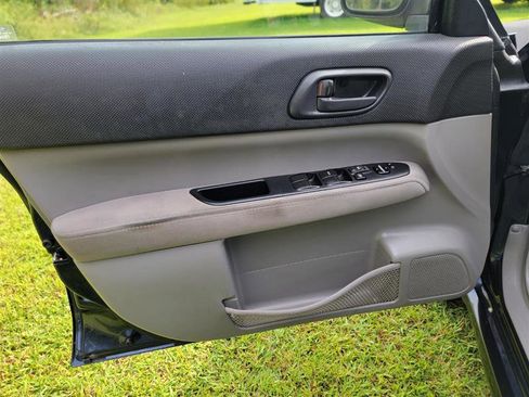 Used 2006 Subaru Forester 2.5X image 12