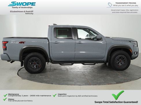 Used 2025 Nissan Frontier PRO-4X AWD/4WD image 3