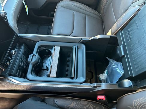 New 2026 RAM 1500 Limited w/ Trailer Tow Group image 21