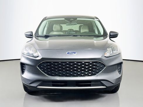 Used 2021 Ford Escape SE w/ Cold Weather Package image 2