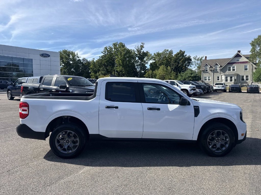 Used 2026 Ford Maverick XLT AWD/4WD image 6