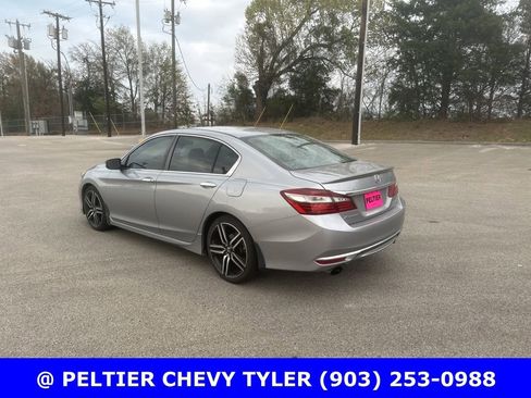 Used 2016 Honda Accord Sport image 3