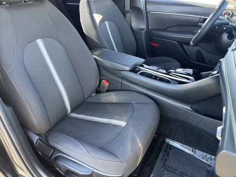 Used 2023 Hyundai Sonata SEL FWD image 9