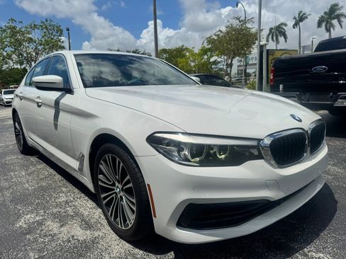 Used 2019 BMW 530i w/ Convenience Package RWD image 3
