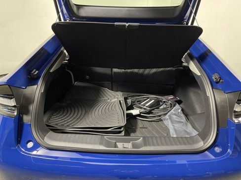 Used 2026 Toyota Prius Plug-In Hybrid image 10