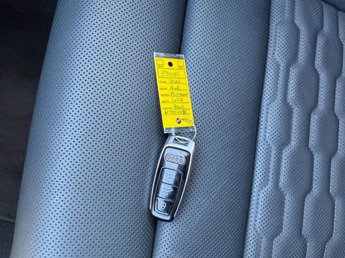 Used 2022 Audi RS e-tron GT w/ Carbon Performance Package image 22