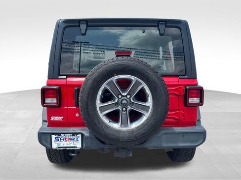 Used 2018 Jeep Wrangler Unlimited Sport AWD/4WD image 6