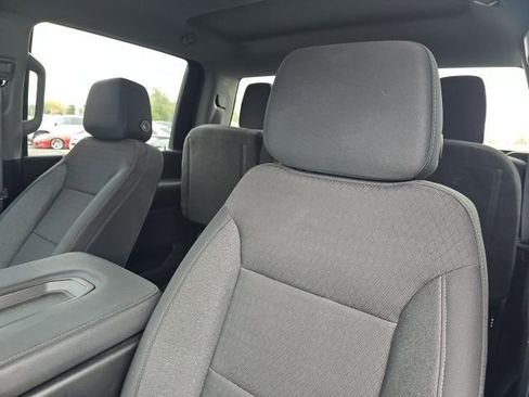 Used 2024 Chevrolet Silverado 2500 Custom w/ Custom Value Package image 16