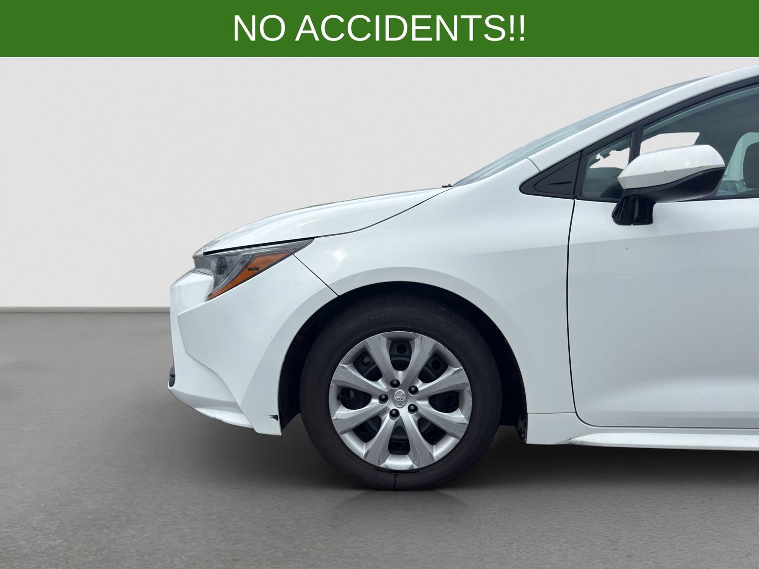 Used 2024 Toyota Corolla LE FWD image 19