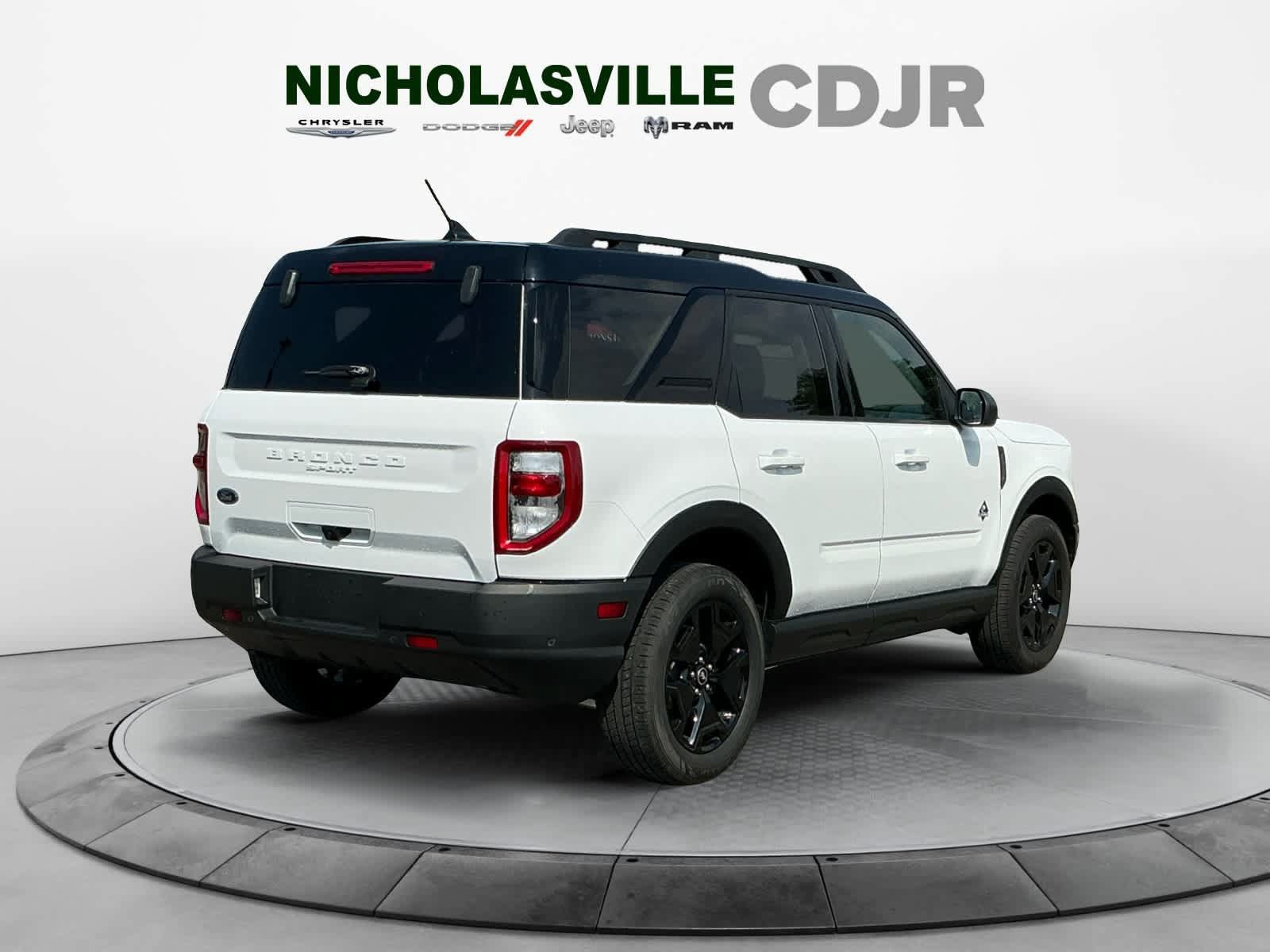 Used 2022 Ford Bronco Sport Outer Banks AWD/4WD image 5