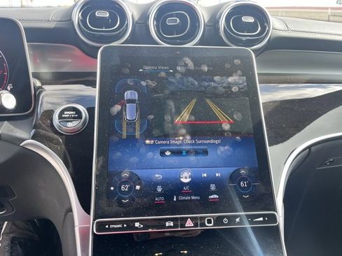 Used 2024 Mercedes-Benz GLC 300 image 10