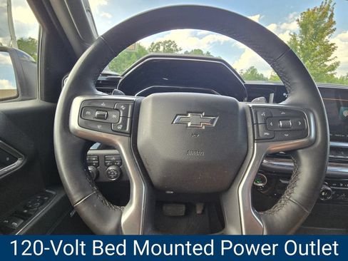 Certified 2025 Chevrolet Silverado 1500 RST w/ Convenience Package II AWD/4WD image 24