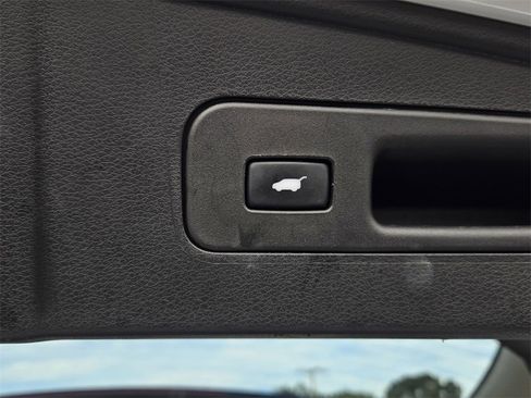 Used 2017 Acura MDX SH-AWD w/ Technology Package image 35