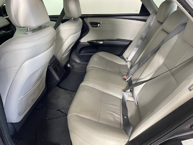 Used 2013 Toyota Avalon XLE Premium FWD image 10