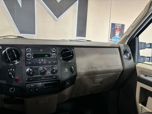 Used 2009 Ford F250 XL image 17