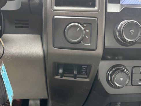 Used 2022 Ford F350 XL w/ Power Equipment Group image 27
