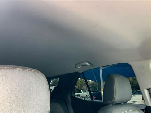 Used 2019 Chevrolet Equinox LT image 13