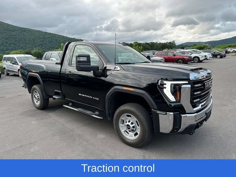 Used 2024 GMC Sierra 2500 Pro AWD/4WD image 2