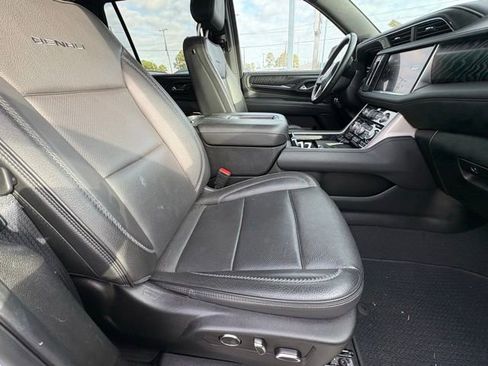 Certified 2024 GMC Yukon Denali image 5