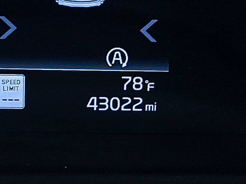 Certified 2024 Kia Telluride S w/ S Sunroof Package FWD image 36