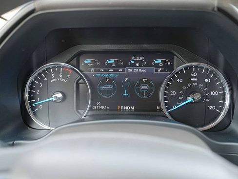 Used 2019 Ford Expedition Limited w/ Equipment Group 302A AWD/4WD image 37