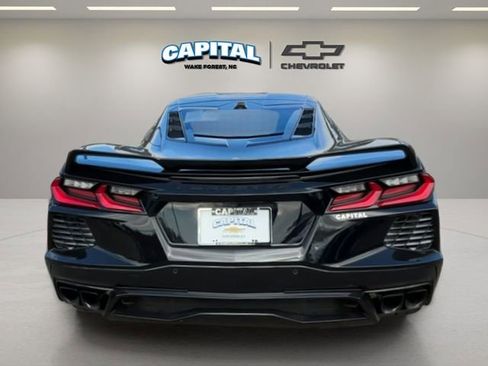 Used 2023 Chevrolet Corvette Stingray w/ Z51 Performance Package image 7