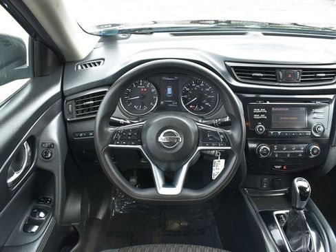 Used 2017 Nissan Rogue S w/ S Appearance Package image 14