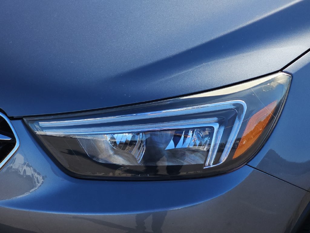 Used 2019 Buick Encore Sport Touring w/ Safety Package AWD/4WD image 32