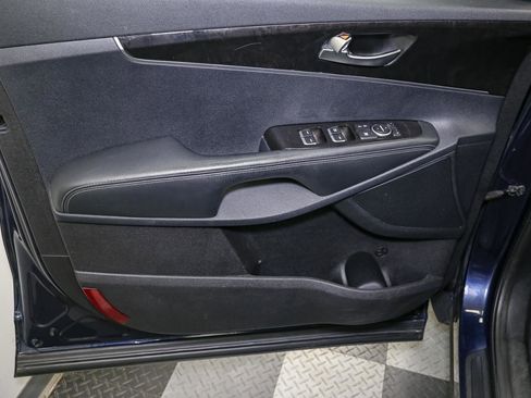 Used 2016 Kia Sorento LX w/ LX Convenience Package image 35