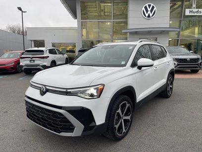 Certified 2025 Volkswagen Taos SEL