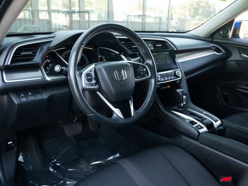 Used 2020 Honda Civic EX image 17