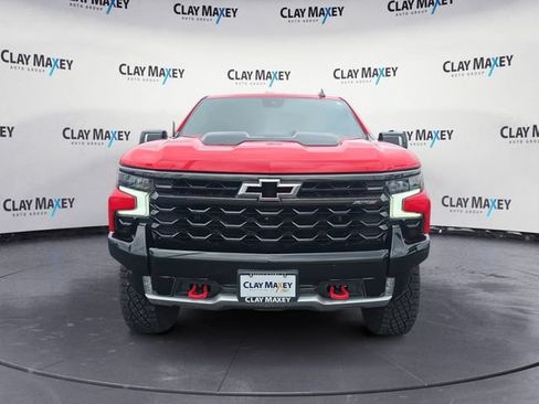 Used 2022 Chevrolet Silverado 1500 ZR2 w/ Technology Package AWD/4WD image 8