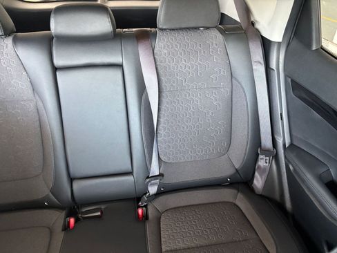 Used 2025 Kia Seltos S image 39