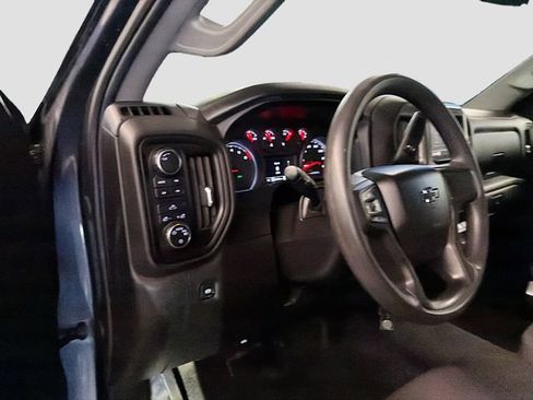 Used 2020 Chevrolet Silverado 1500 Custom Trail Boss w/ Custom Convenience Package image 9