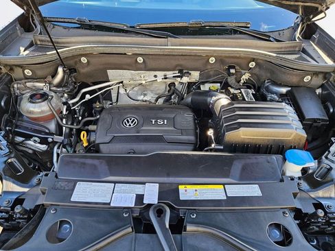 Used 2021 Volkswagen Atlas Cross Sport SEL AWD/4WD image 32