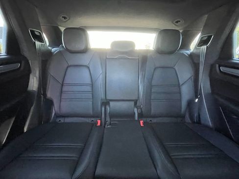 Used 2021 Porsche Cayenne GTS AWD/4WD image 29