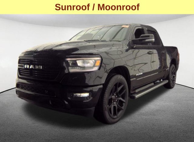 Used 2024 RAM 1500 Laramie AWD/4WD image 5