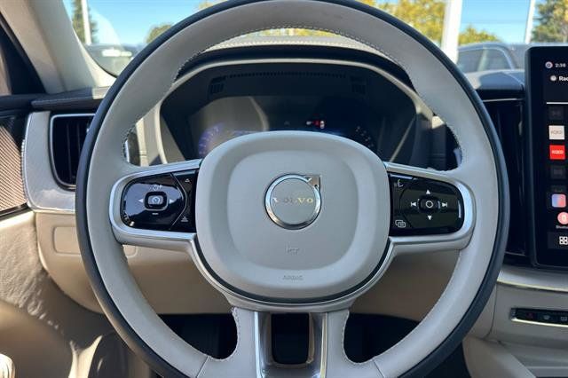 Used 2026 Volvo XC60 B5 Ultra w/ Protection Package Premier AWD/4WD image 26