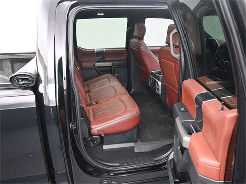 Used 2022 Ford F350 Platinum image 17