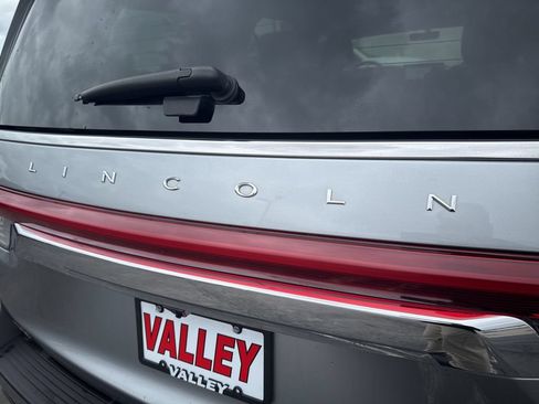 Used 2022 Lincoln Navigator Reserve AWD/4WD image 60