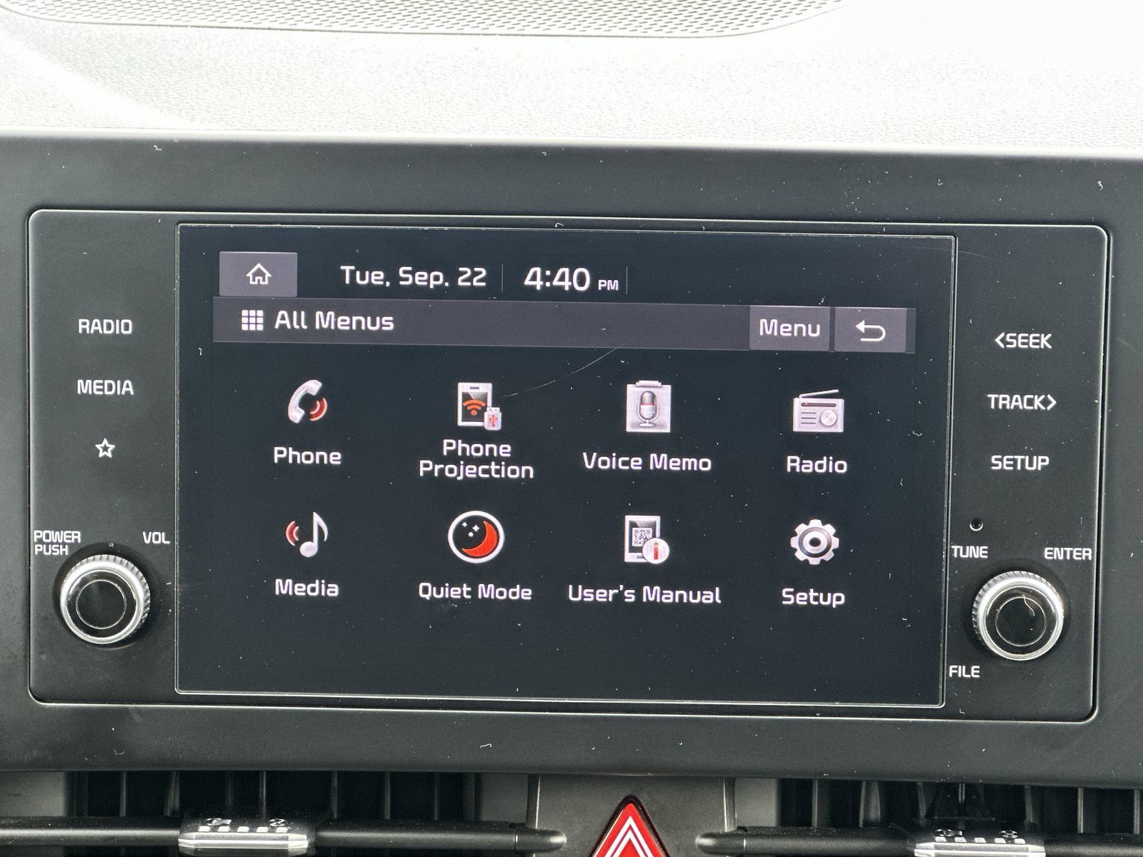 Used 2024 Kia Sportage LX FWD image 28