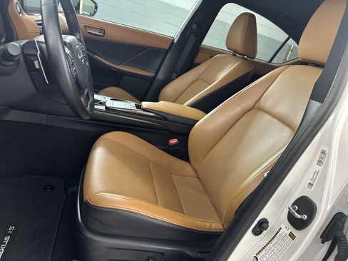 Used 2024 Lexus IS 300 w/ Comfort Package image 11