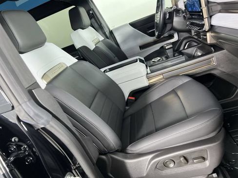 Certified 2024 GMC Hummer EV 3X w/ LPO, Illumination Package AWD/4WD image 29